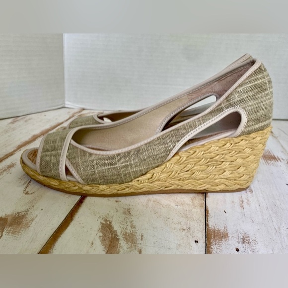 Donald J. Pliner Coraa Linen Espadrille Wedge Sandals sz 6.5 peep toe summer EUC - Picture 13 of 13